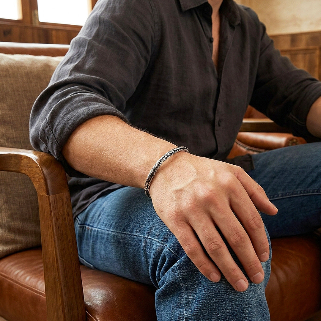 Classic Curator | Men's Cuff
