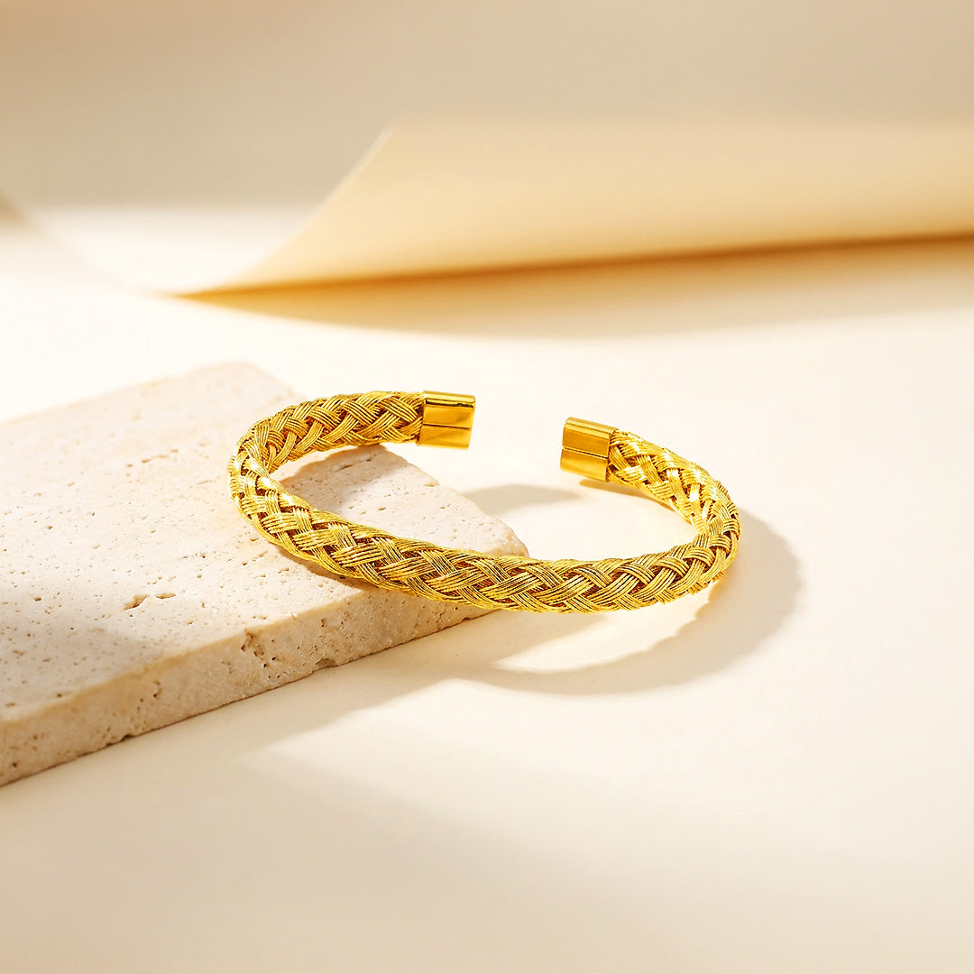 Maverick Twist | Men's Cuff