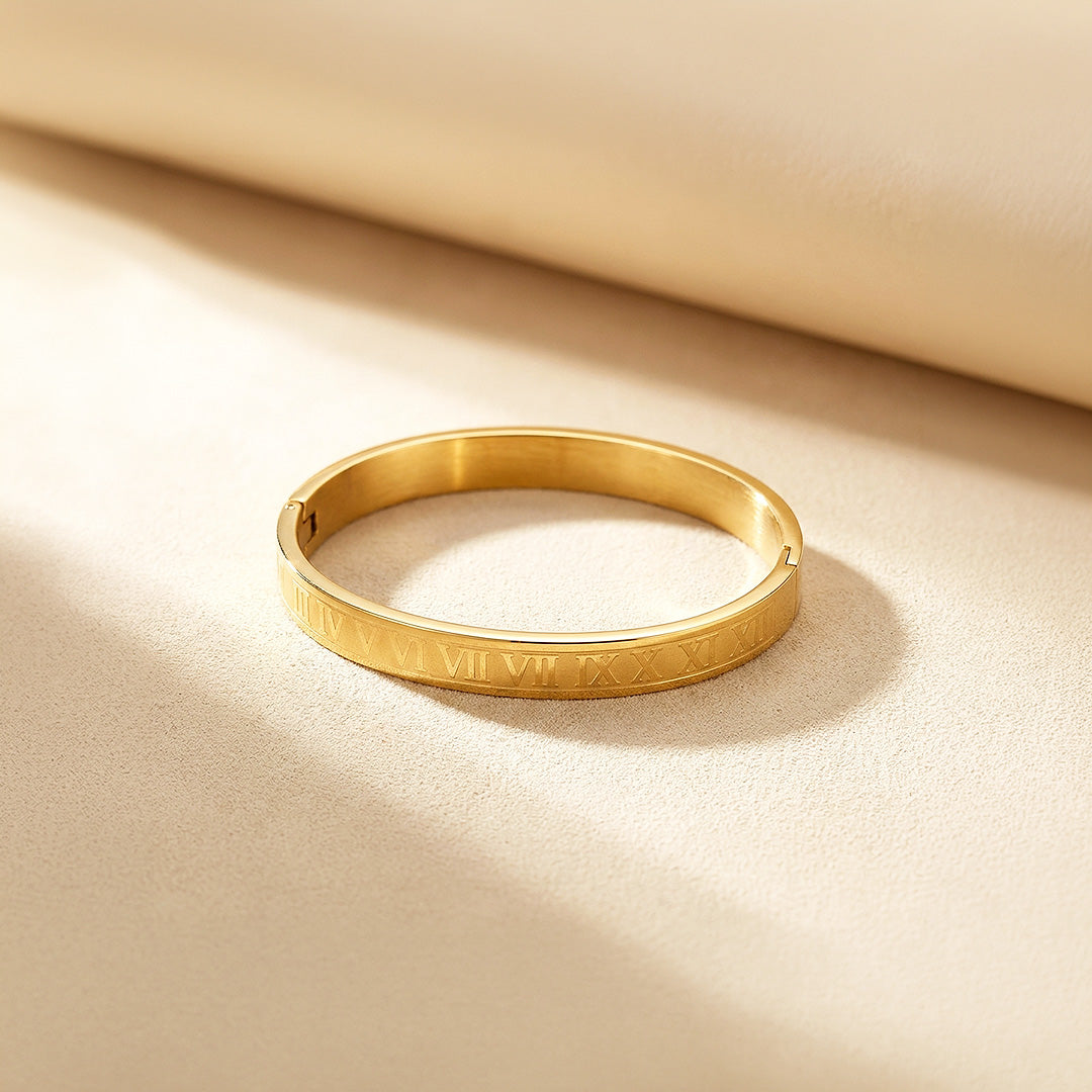 Regal Roman | Men's Bangle