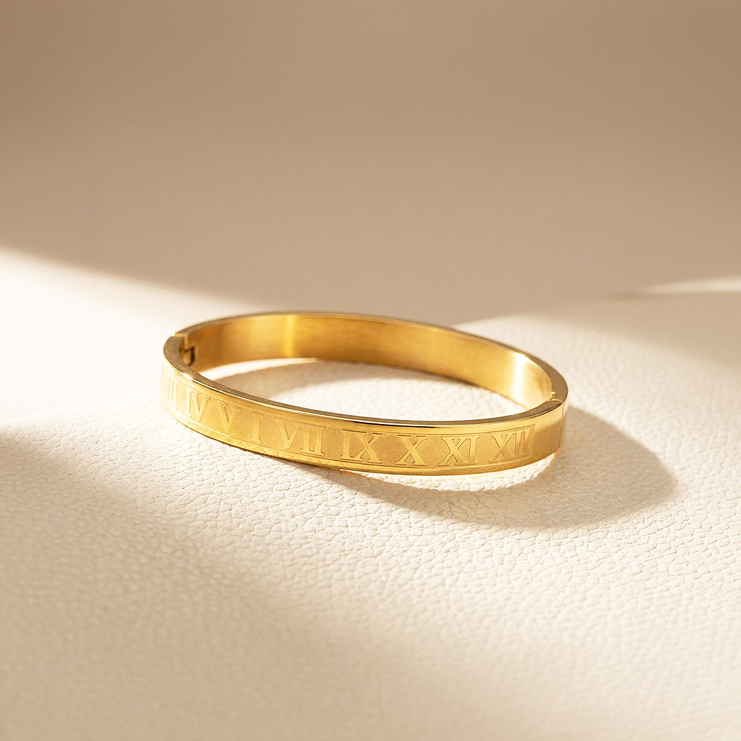 Regal Roman | Men's Bangle