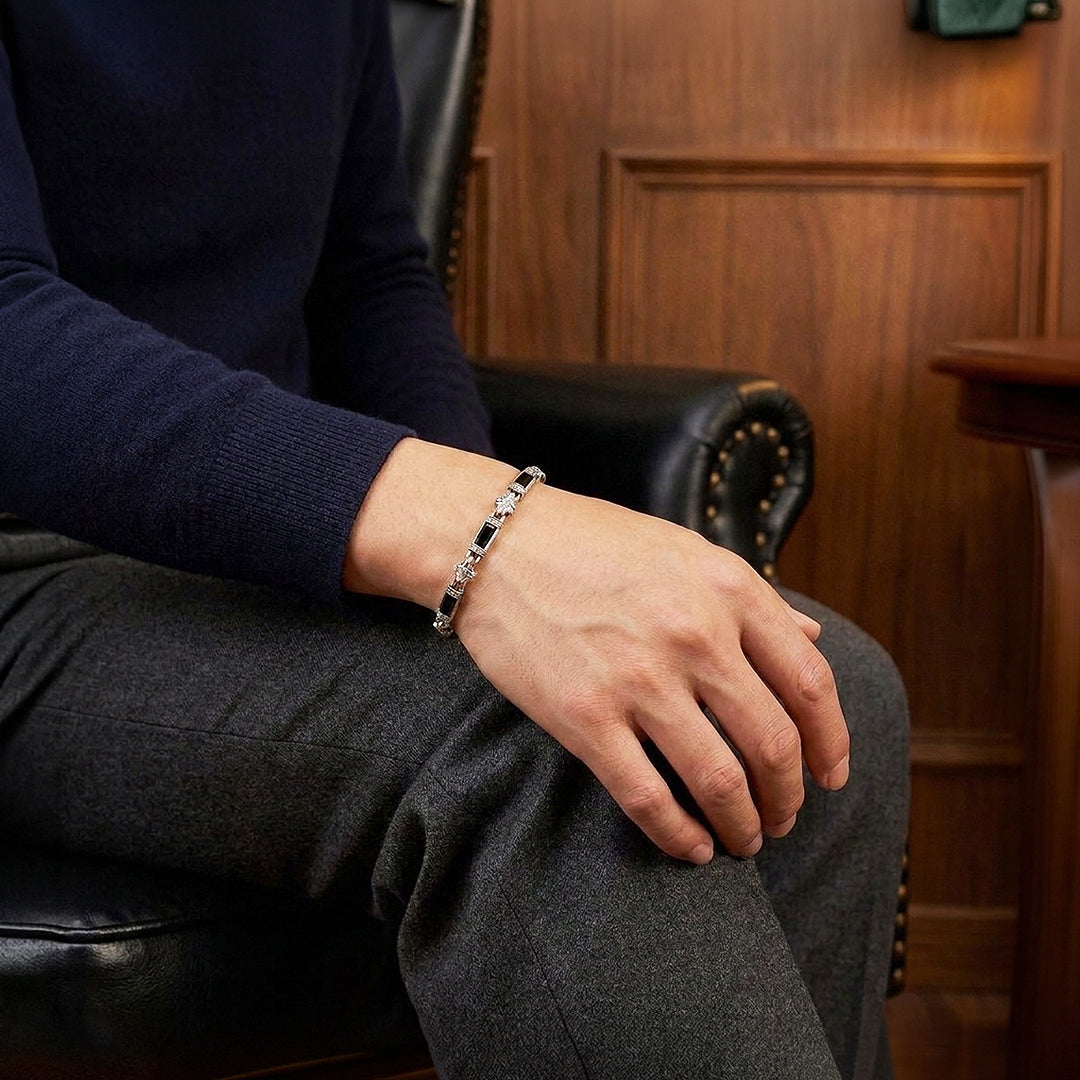 Titan's Edge Black | Men's Bracelet