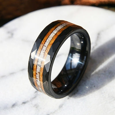 Canyon Grain Hammered Wood Tungsten Carbide Ring | Men's Ring