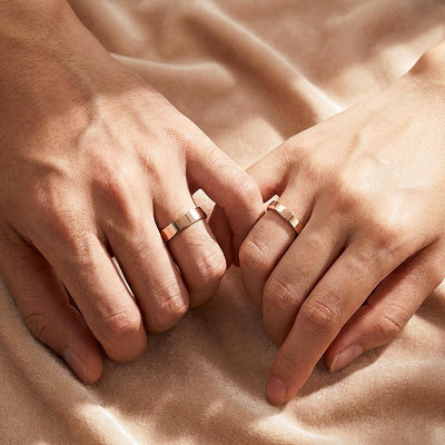 Eternal Link Rose Gold | High-Polished Classic Flat Wedding Band