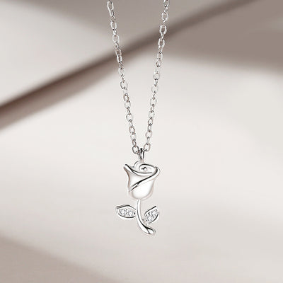 Intertwined Love Couple Necklaces