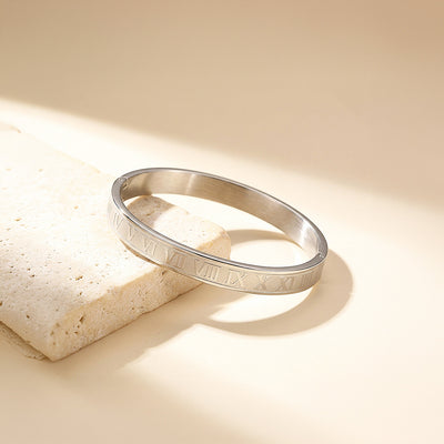 Regal Roman | Men's Bangle
