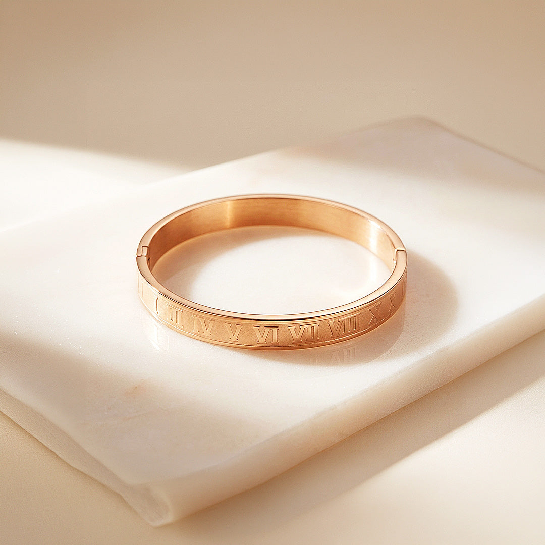 Regal Roman | Men's Bangle