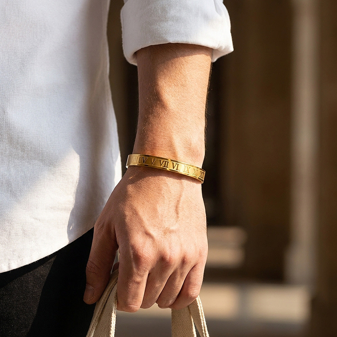 Regal Roman | Men's Bangle