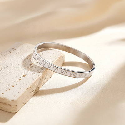 Roman Numeral | Men's Bangle