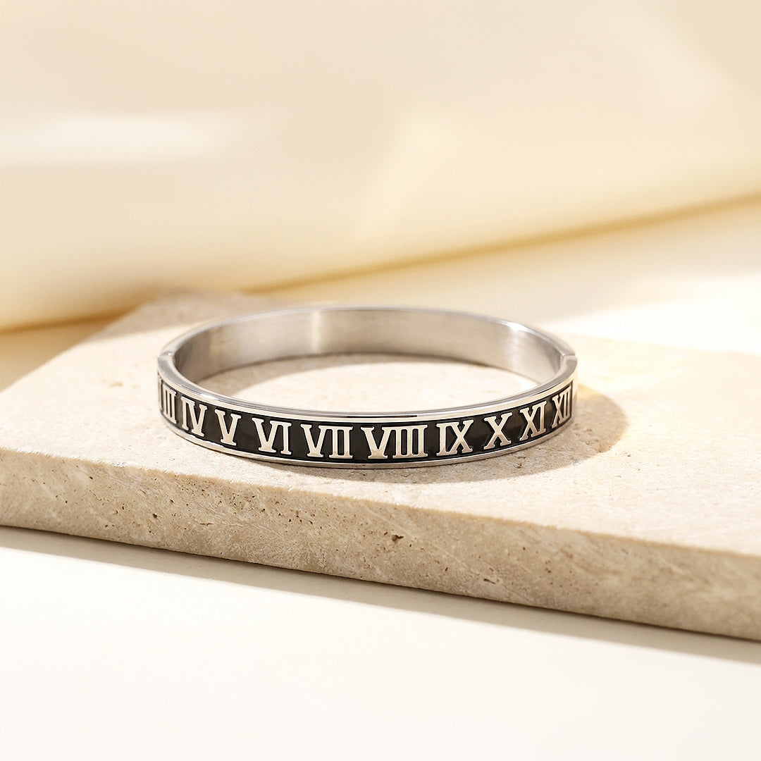 Roman Numeral | Men's Bangle