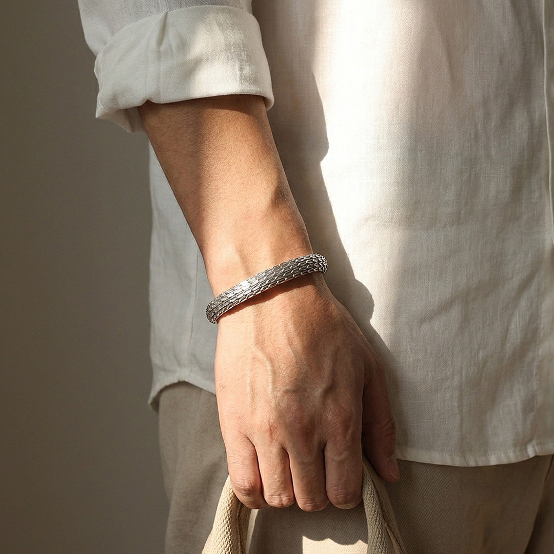 Scaled Majesty | Men's Cuff